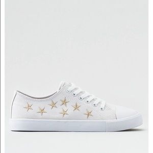gold star canvas shoes